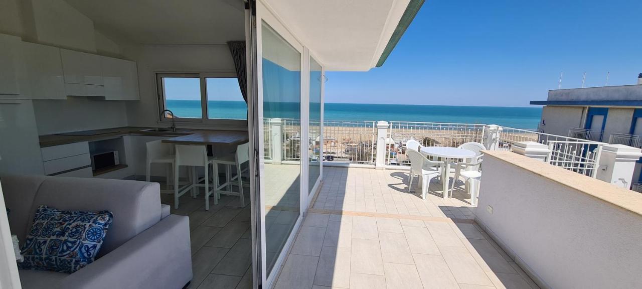 Rubino Apartments A 100Metri Dal Mare Riccione Kültér fotó