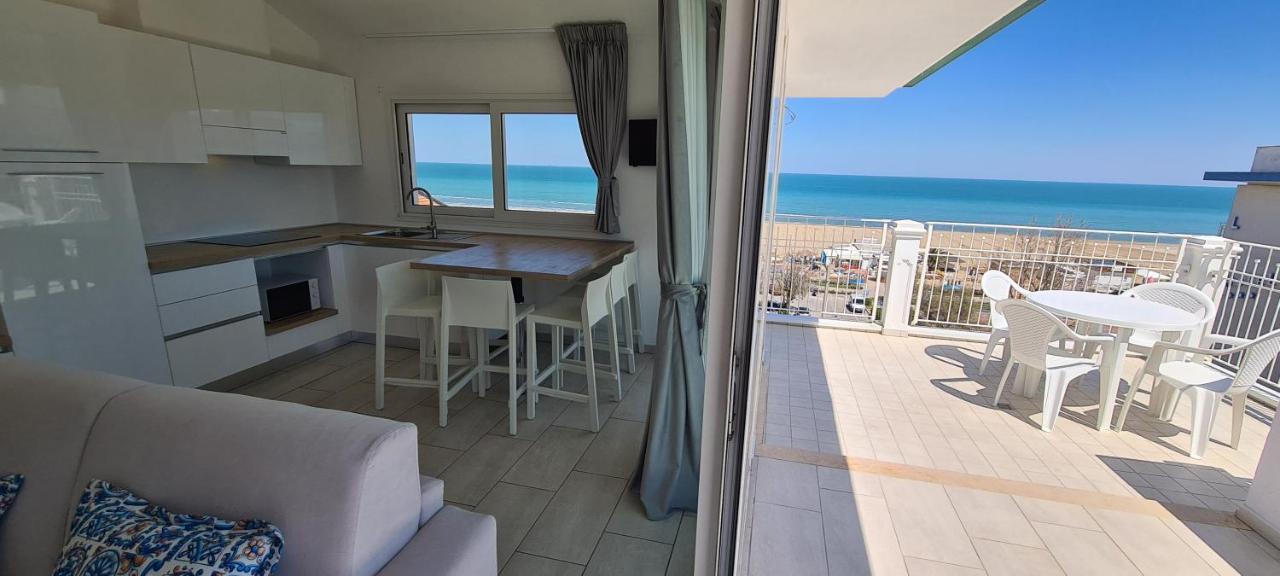 Rubino Apartments A 100Metri Dal Mare Riccione Kültér fotó