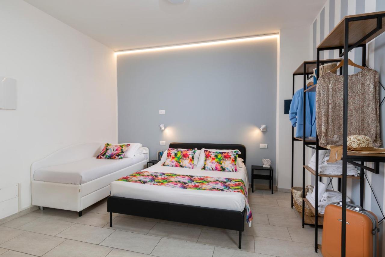 Rubino Apartments A 100Metri Dal Mare Riccione Kültér fotó